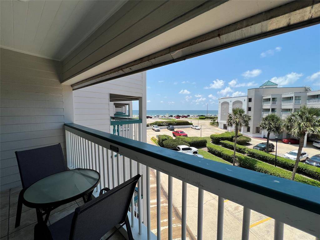 6102 Seawall BLVD #216, Galveston, TX 77551