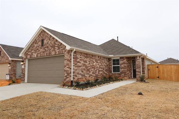 306 Harbor Bend CT, Willis, TX 77378