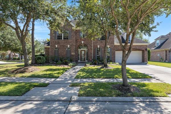 2805 Scarlet Oak CT, Friendswood, TX 77546