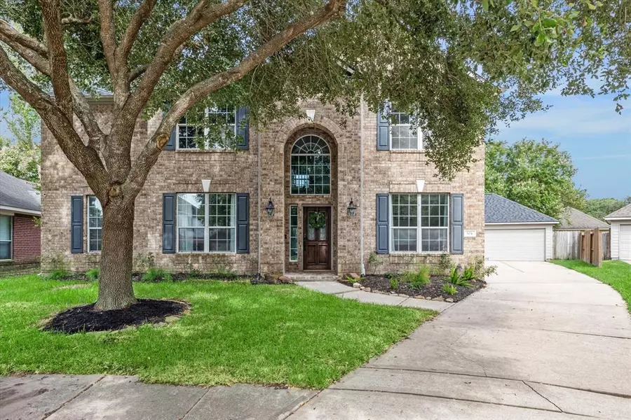 504 Mansfield Park CT, League City, TX 77573