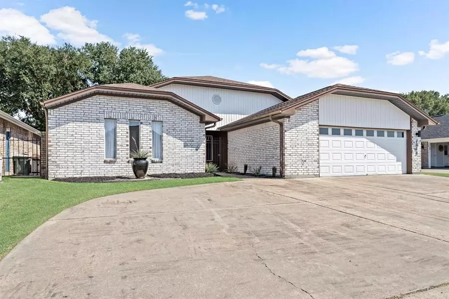 7918 Golfhill DR, Port Arthur, TX 77642