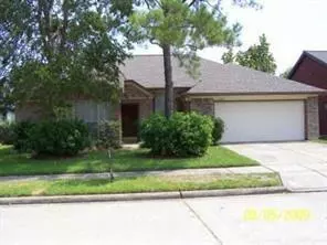 4739 Cavern DR, Friendswood, TX 77546