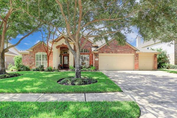 2904 Concord Knoll DR, Pearland, TX 77581