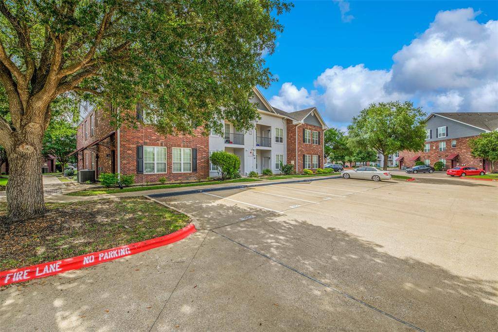801 Luther ST W #106, College Station, TX 77840