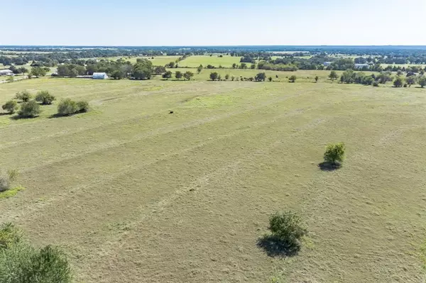 New Ulm, TX 78950,1858 Tract 2 FM 1291