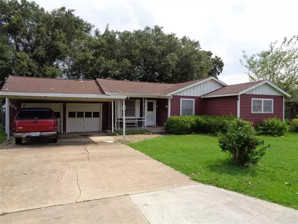 806 Avenue I, South Houston, TX 77587