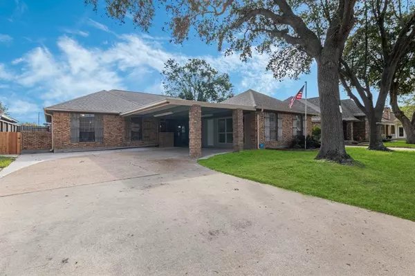 Deer Park, TX 77536,313 Yorkshire CT