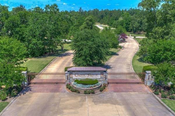 13037 Majestic Oaks CT, Montgomery, TX 77316