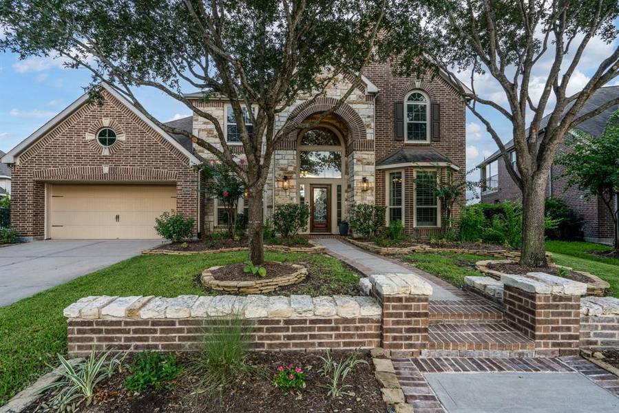 19223 Shady Blossom DR, Cypress, TX 77433