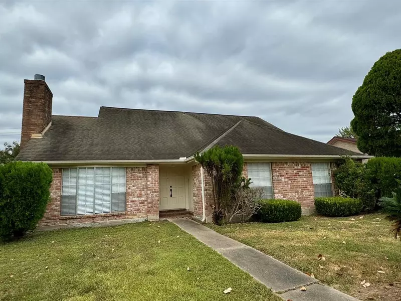 10414 Tenneco DR, Houston, TX 77099