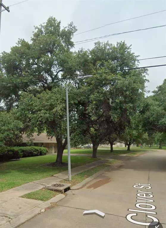 Lake Jackson, TX 77566,118 Clover Street