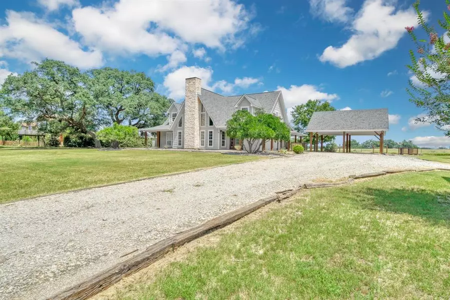 10840 County Road 272, Somerville, TX 77879