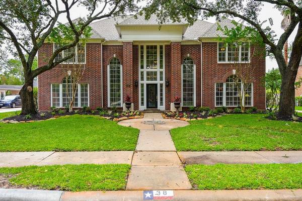 38 Greenlaw ST,  Sugar Land,  TX 77479