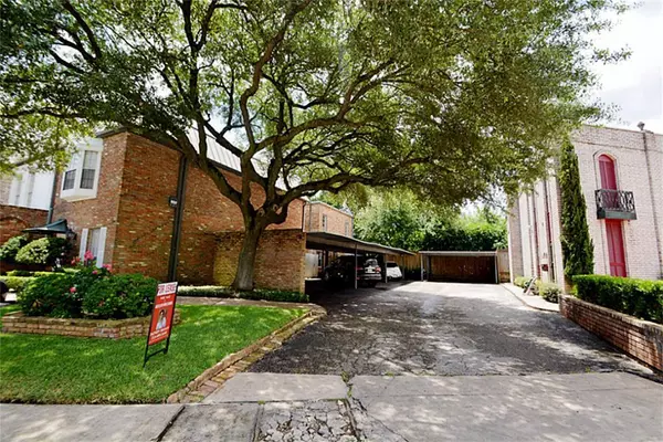 7935 Woodway #B, Houston, TX 77063