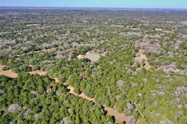 1319 Tract 2 CR 16a, Hallettsville, TX 77964