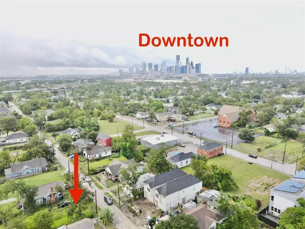 Houston, TX 77026,2210 B Brackenridge ST