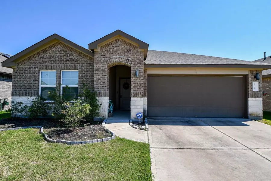 8215 Molasses WAY, Rosharon, TX 77583