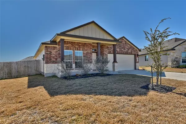 1025 Briscoe ST, Brenham, TX 77833