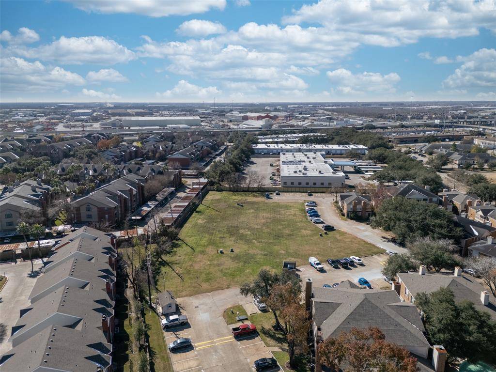 Houston, TX 77054,2626 Holly Hall ST