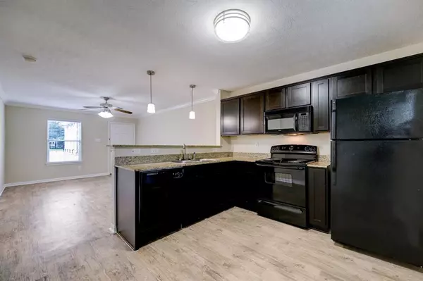 1222 Heights BLVD #9, Houston, TX 77008