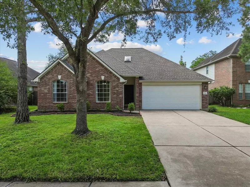 6718 Old Oaks BLVD, Pearland, TX 77584