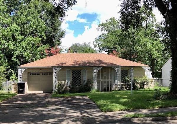 3915 Daphne ST, Houston, TX 77021