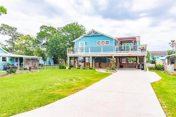 615 Narcissus RD, Clear Lake Shores, TX 77565