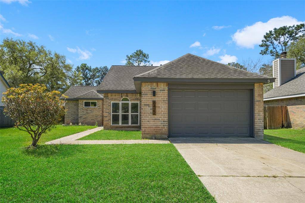 8422 Greenleaf Lake DR, Houston, TX 77095