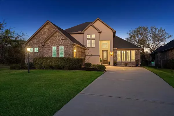 10 Bermuda CIR, Montgomery, TX 77356