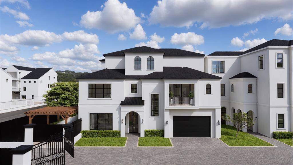 1919 Potomac DR, Houston, TX 77057