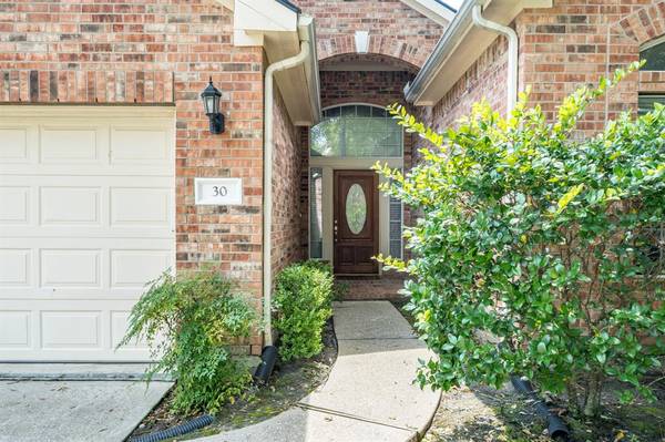 30 Poplar Pine CT, The Woodlands, TX 77385