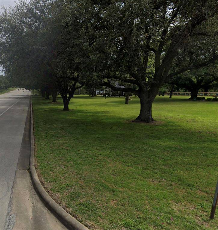 Hempstead, TX 77445,LOTS 6,7,8 11TH ST