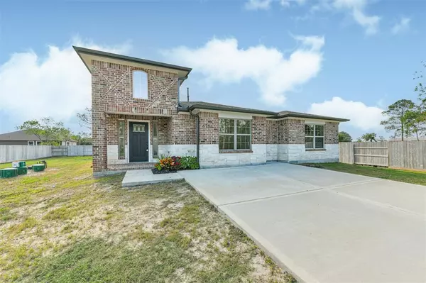 6714 Scott Street, Liverpool, TX 77577