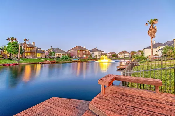 18018 Dunoon Bay Point CT, Cypress, TX 77429