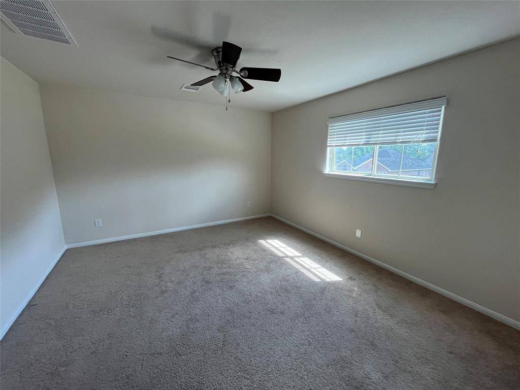 Dayton, TX 77535,1070 N Colbert ST