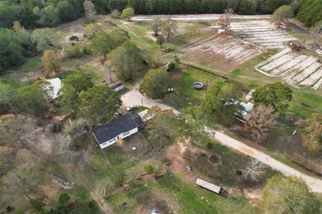 281 Mcgehee RD, Willis, TX 77378