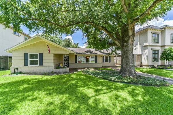 Bellaire, TX 77401,4809 Pine ST