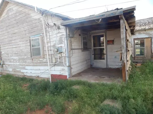 Slaton, TX 79364,650 S 6th ST