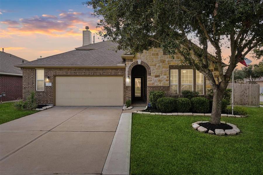 2043 Wembley WAY, Rosenberg, TX 77471