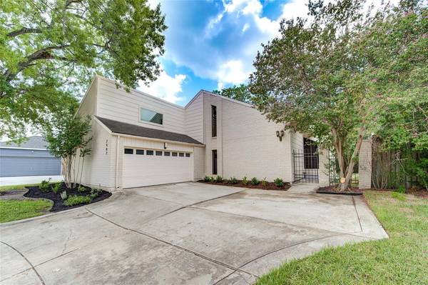 2902 Ashford Trail DR, Houston, TX 77082