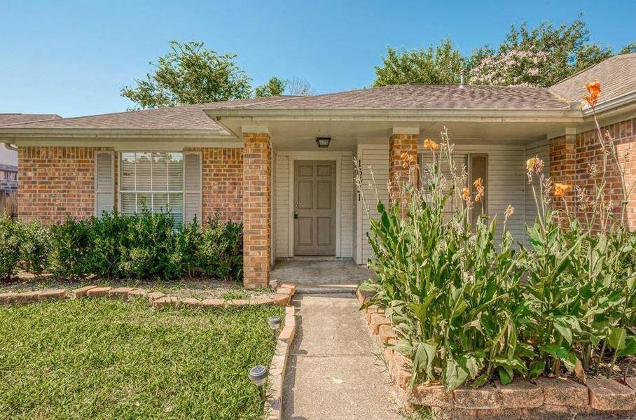 16431 Camino Del Sol DR, Houston, TX 77083