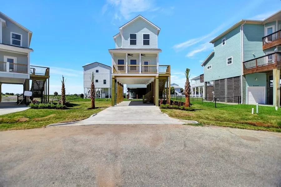 23114 Miramar CIR, Galveston, TX 77554