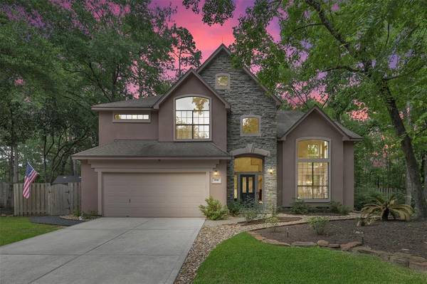 218 S Cochrans Green CIR, The Woodlands, TX 77381