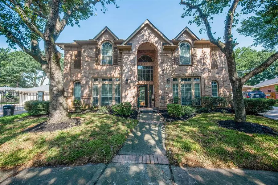 17547 Whispering Star CT, Houston, TX 77095