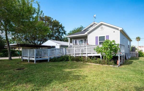 720 South Euclid Street, Aransas Pass, TX 78336