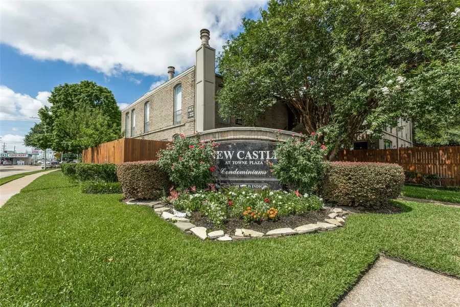 4633 Wild Indigo ST #552, Houston, TX 77027