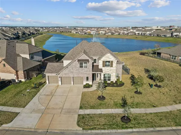 2602 Murano DR, Texas City, TX 77568