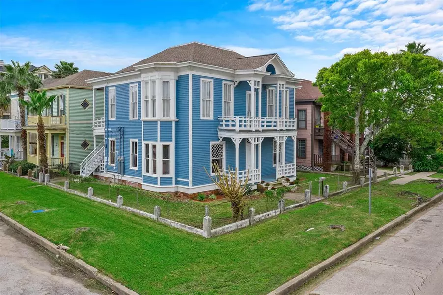 1701 Market ST, Galveston, TX 77550