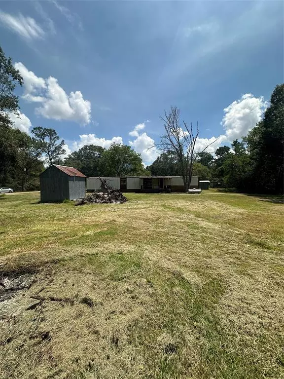 Porter, TX 77365,17850 Lake View