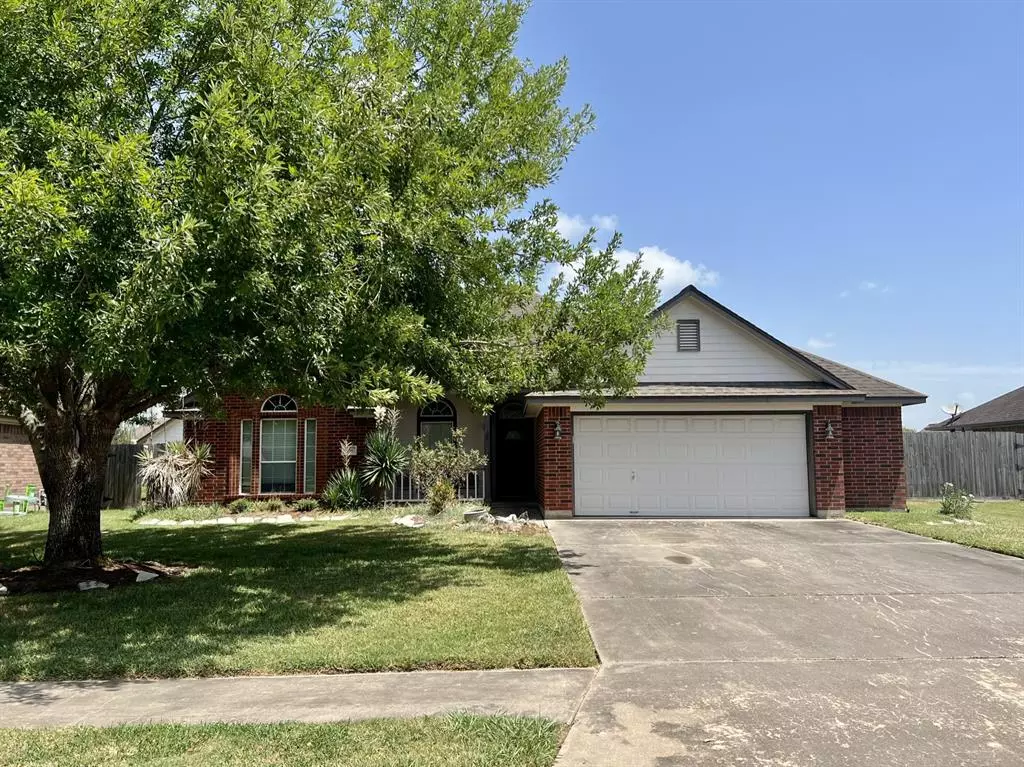 Clute, TX 77531,106 Hancock ST